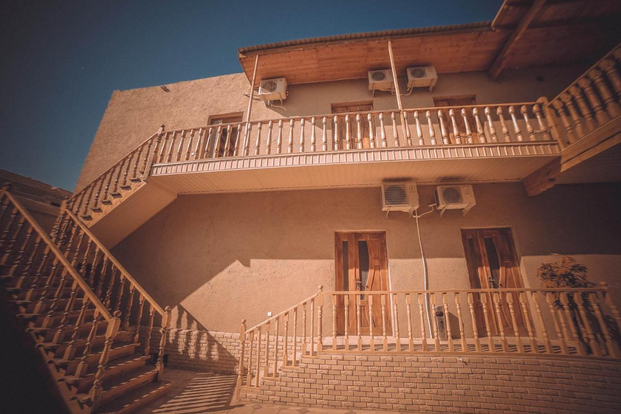 Oqilanur Guest House Xiva Exterior foto