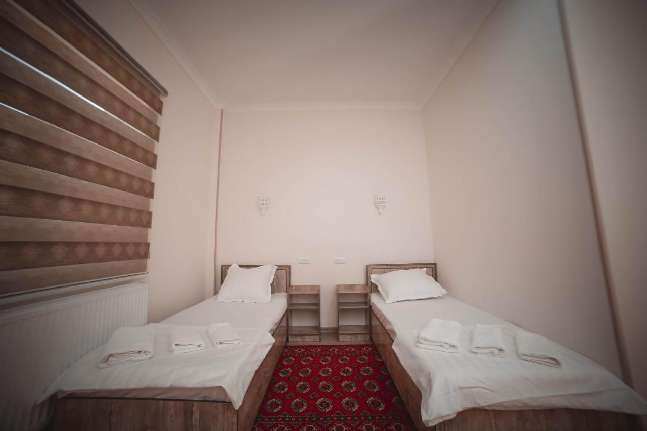 Oqilanur Guest House Xiva Exterior foto